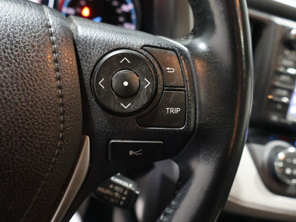 Used 2018 Toyota RAV4 Limited w/ Advanced Technology Package image 34