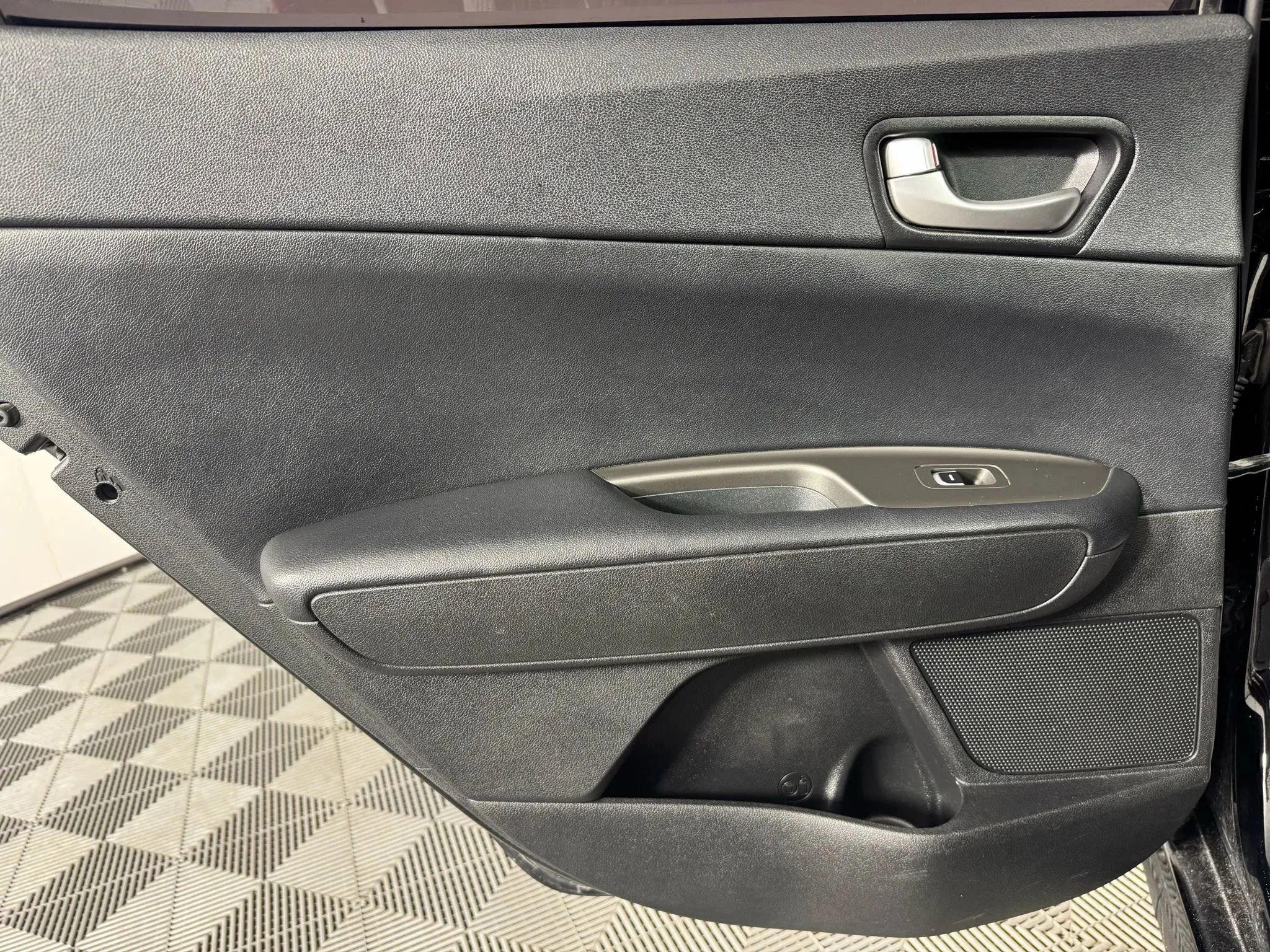 Used 2019 Kia Optima S FWD image 40