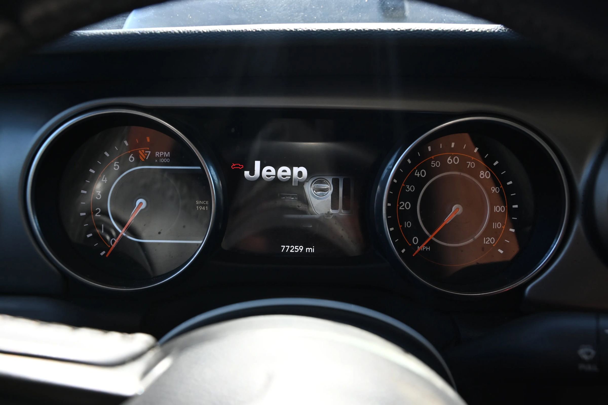 Used 2020 Jeep Gladiator Sport w/ Quick Order Package 24S image 11