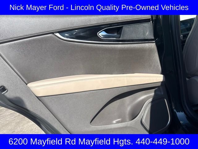 Used 2022 Lincoln Nautilus AWD image 31