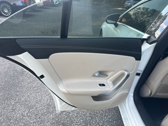 Used 2023 Mercedes-Benz CLA 250 w/ Premium Package image 10