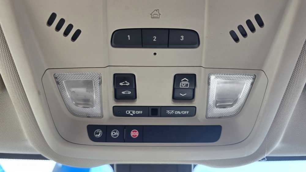 Used 2019 GMC Terrain Denali w/ Advanced Safety Package image 20