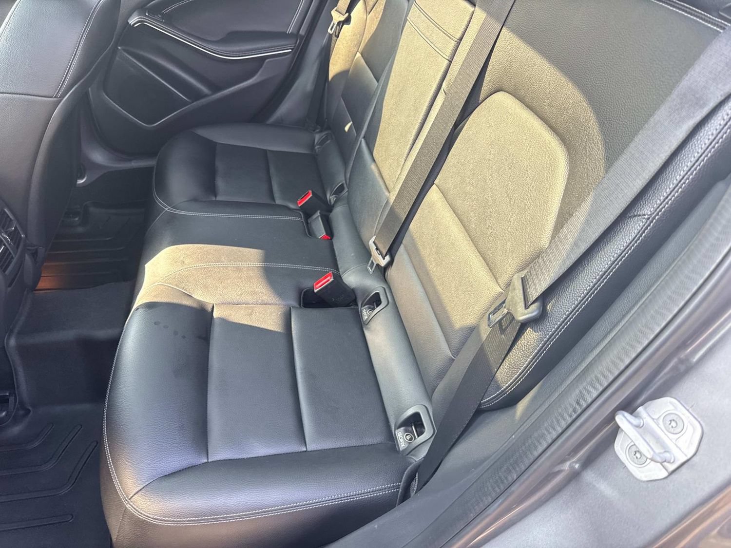 Used 2017 Mercedes-Benz GLA 250 image 26