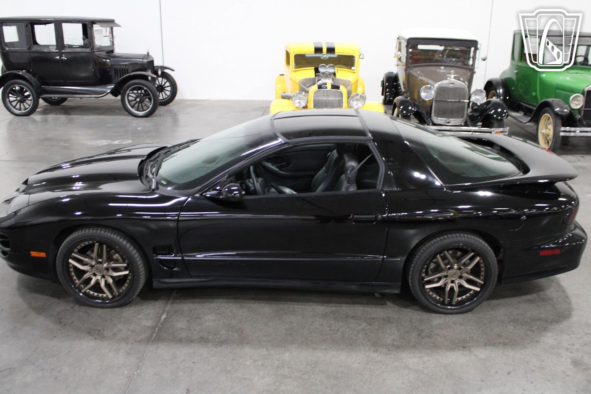 Used 1999 Pontiac Firebird Formula image 22