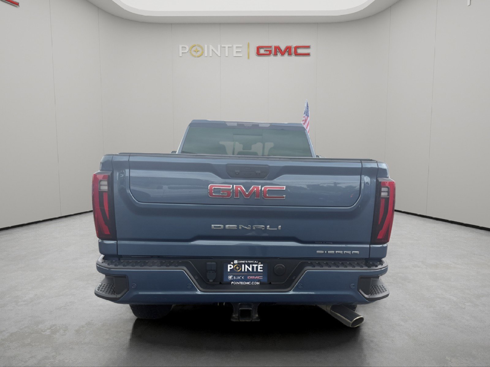 Used 2024 GMC Sierra 2500 Denali w/ Denali Reserve Package AWD/4WD image 4