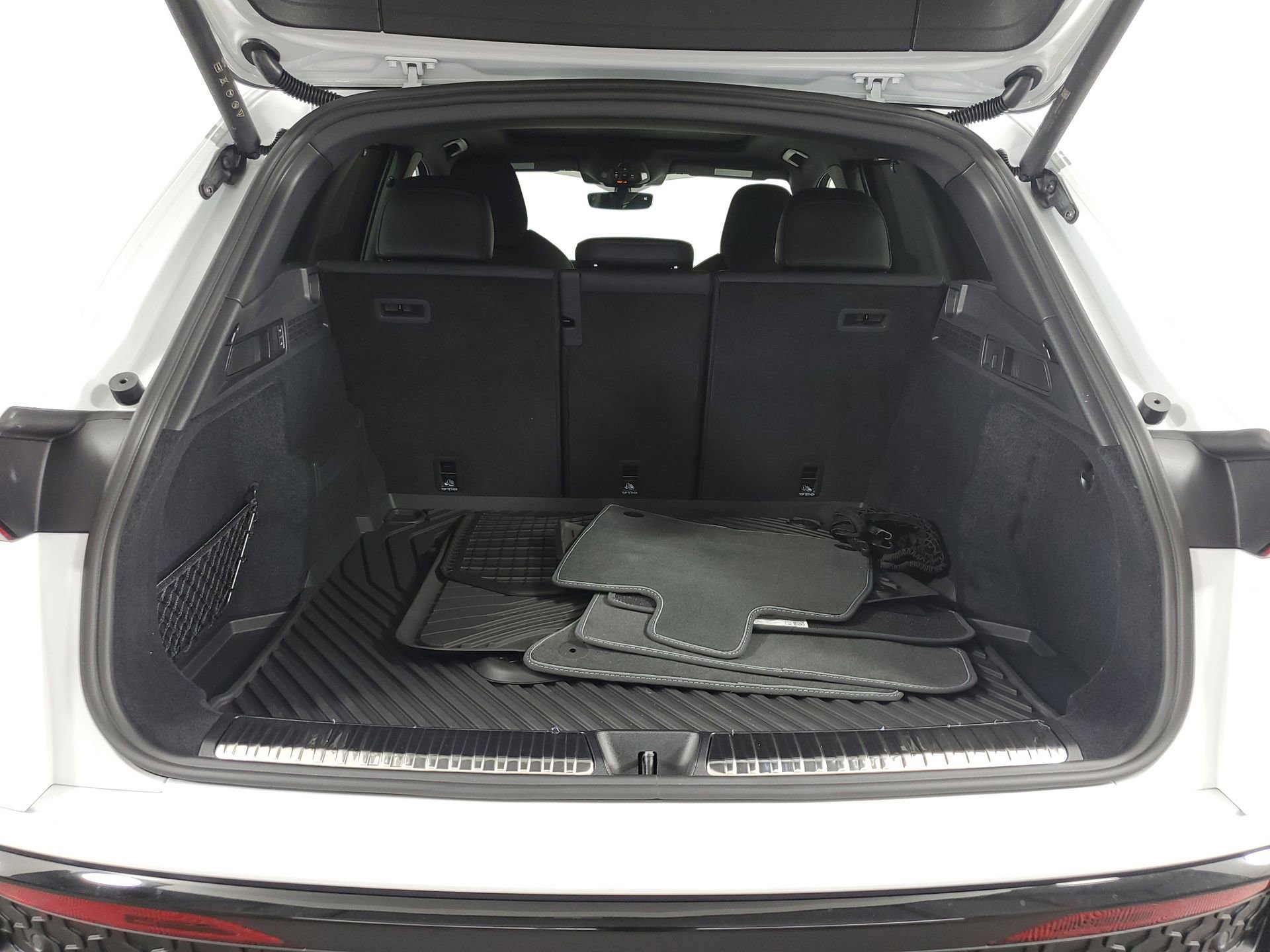 New 2025 Audi SQ5 Premium Plus image 19