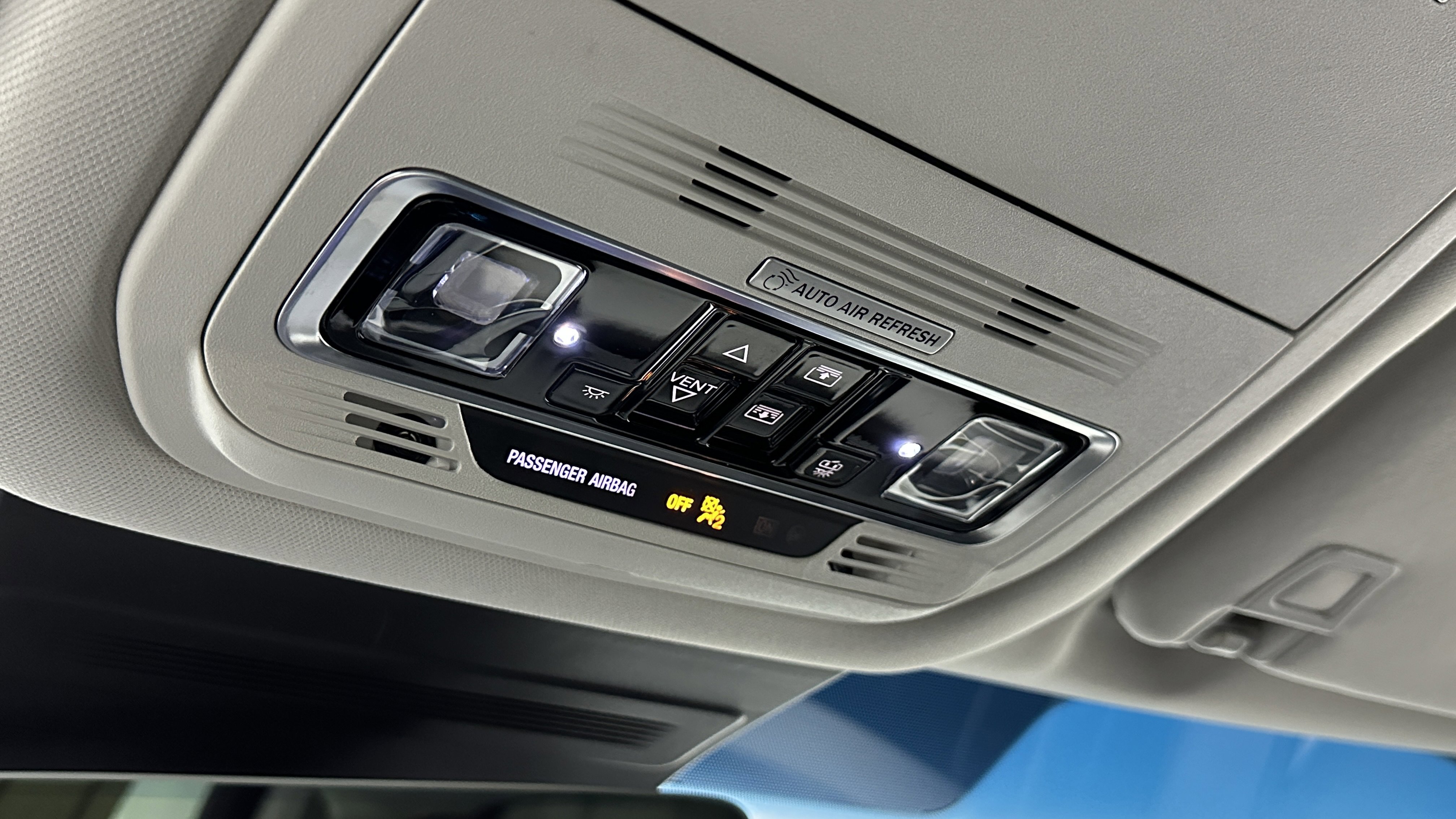 Used 2024 Lincoln Nautilus Premier w/ Equipment Group 102A image 17