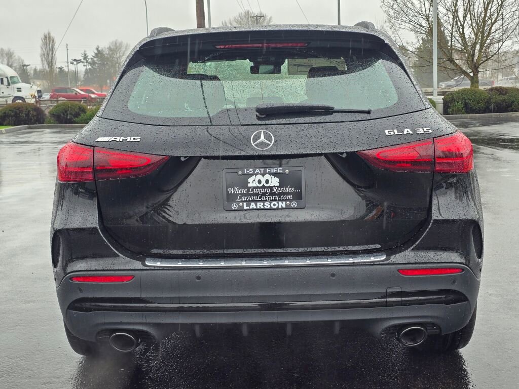 New 2026 Mercedes-Benz GLA 35 AMG 4MATIC image 5