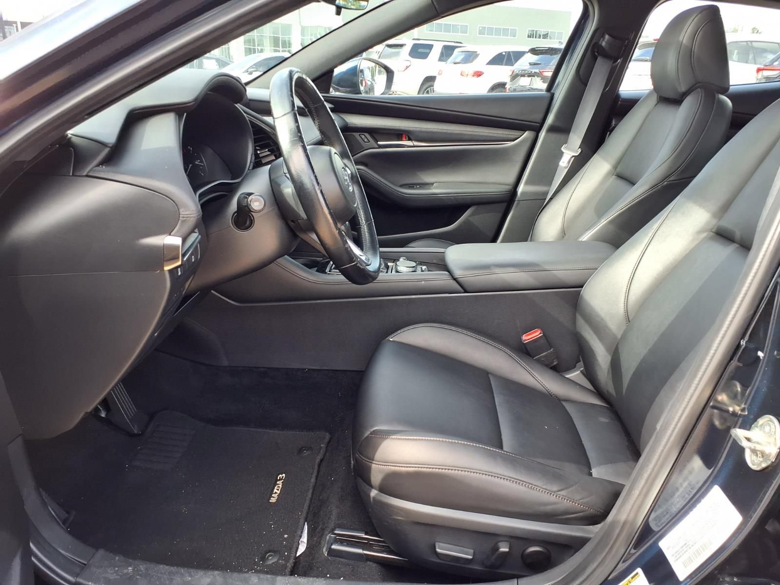 Used 2021 MAZDA MAZDA3 s FWD image 18