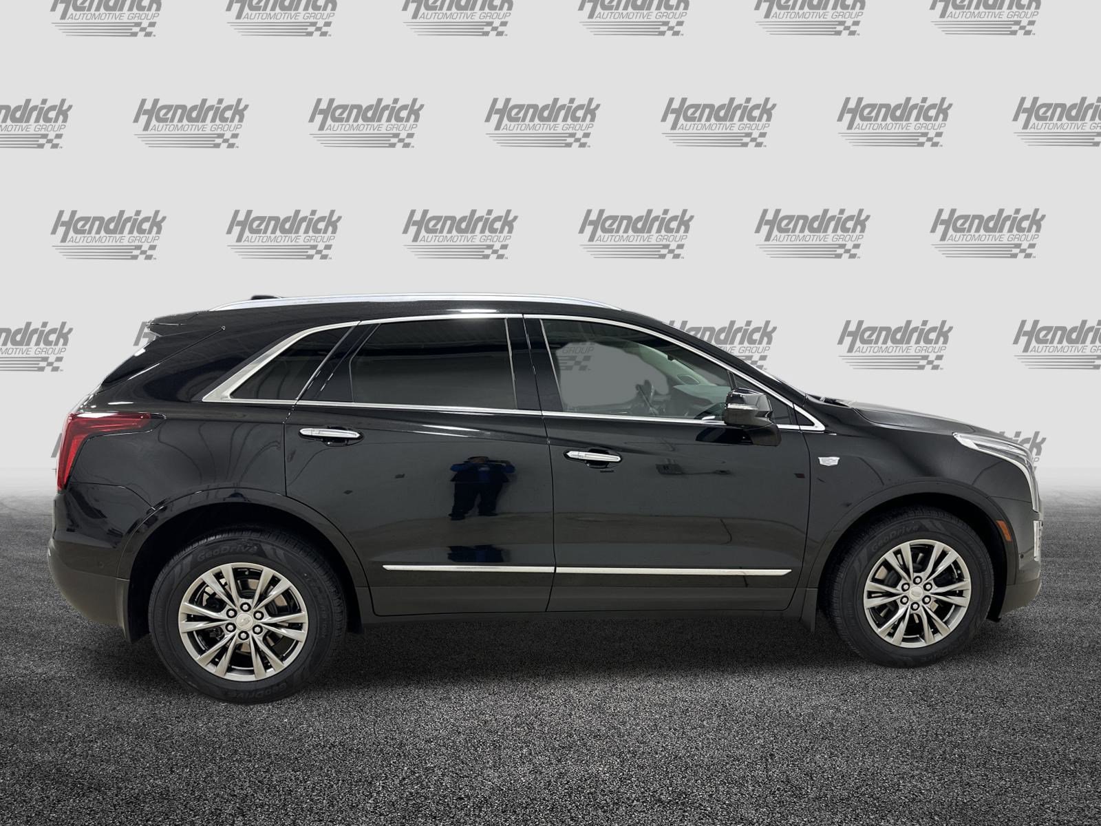 Used 2022 Cadillac XT5 Premium Luxury w/ Technology Package image 11