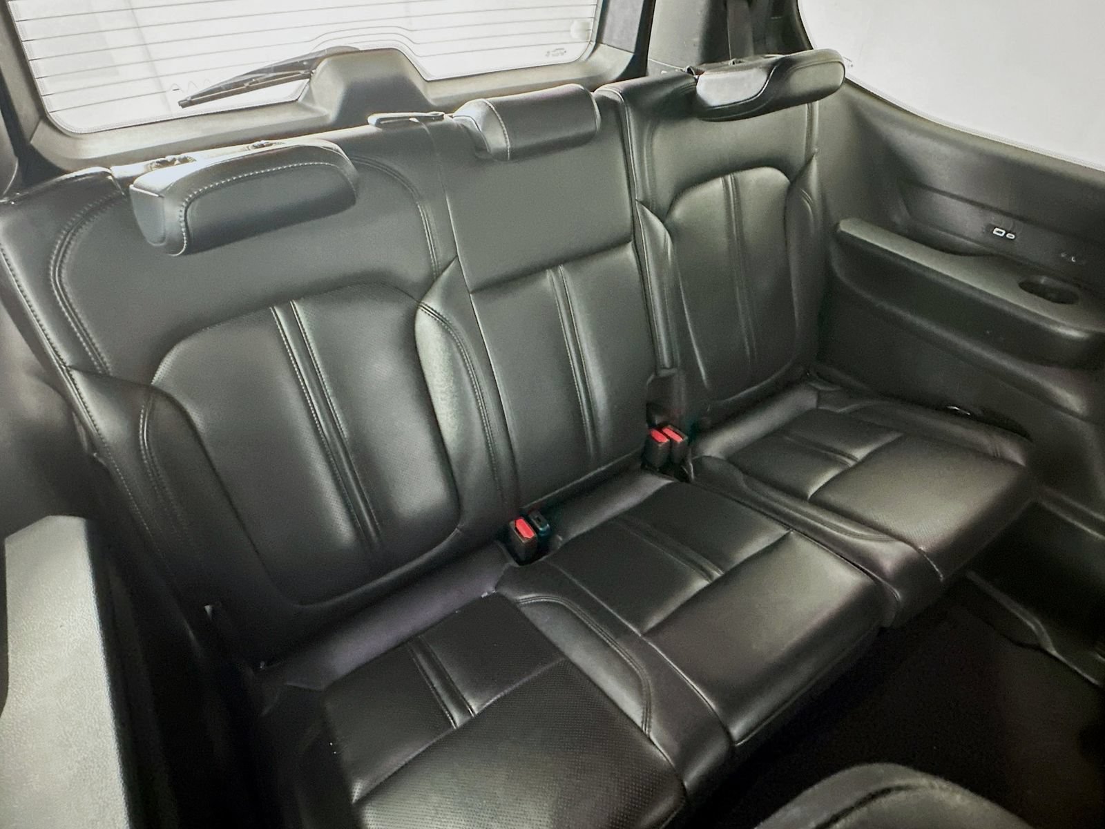 Used 2022 Jeep Wagoneer Series III w/ Premium Group I AWD/4WD image 29