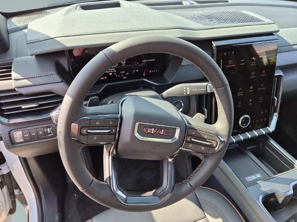 New 2026 GMC Acadia AT4 w/ Luxury Package AWD/4WD image 11