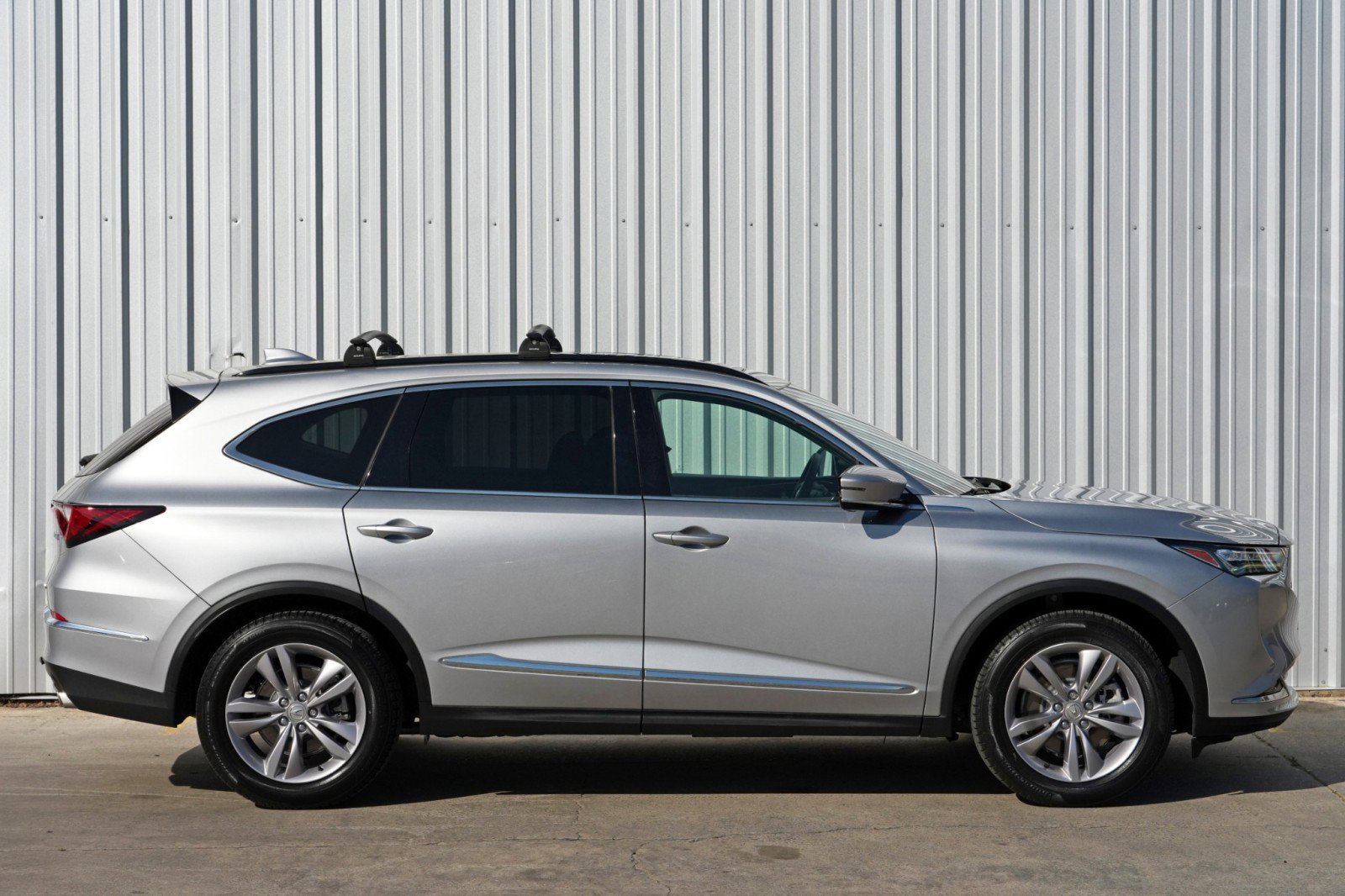 Used 2022 Acura MDX SH-AWD image 55