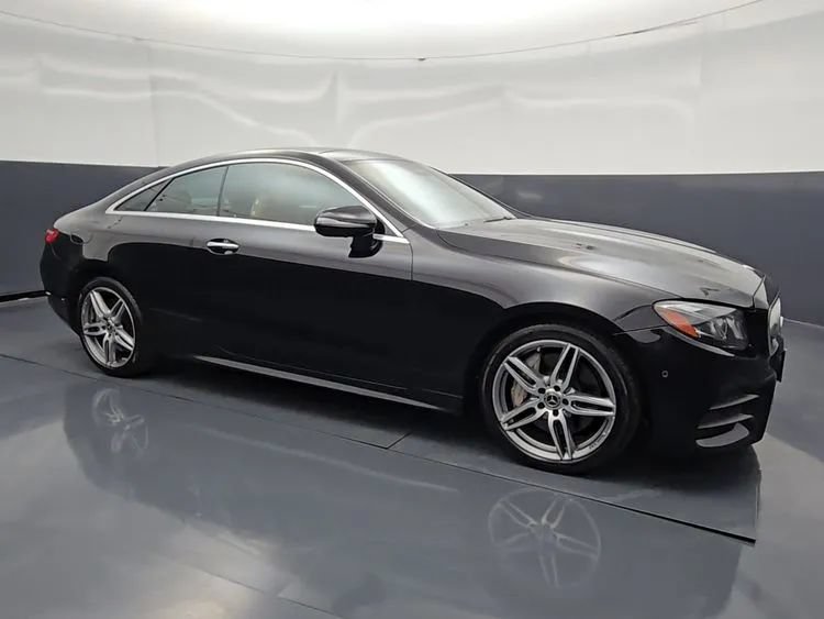 Used 2019 Mercedes-Benz E 450 4MATIC Coupe image 2