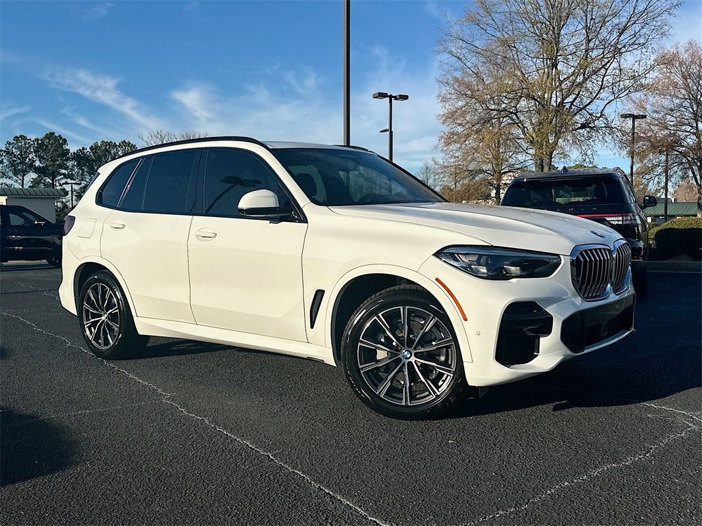 Used 2022 BMW X5 xDrive40i w/ M Sport Package
