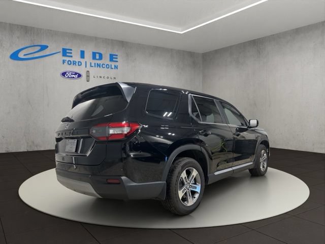 Used 2025 Honda Pilot EX-L image 10
