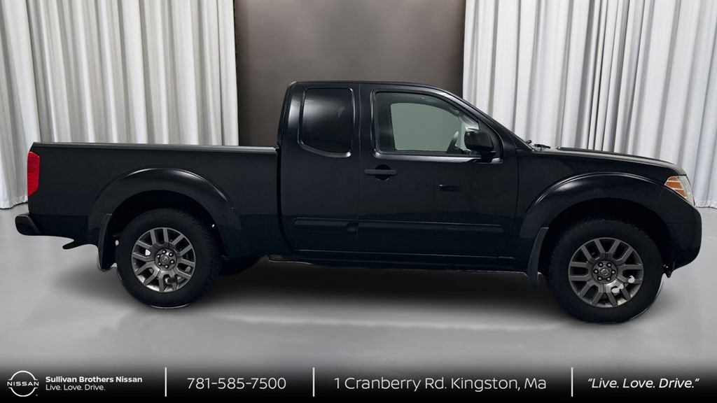 Used 2012 Nissan Frontier SV w/ Sport Appearance Pkg image 4
