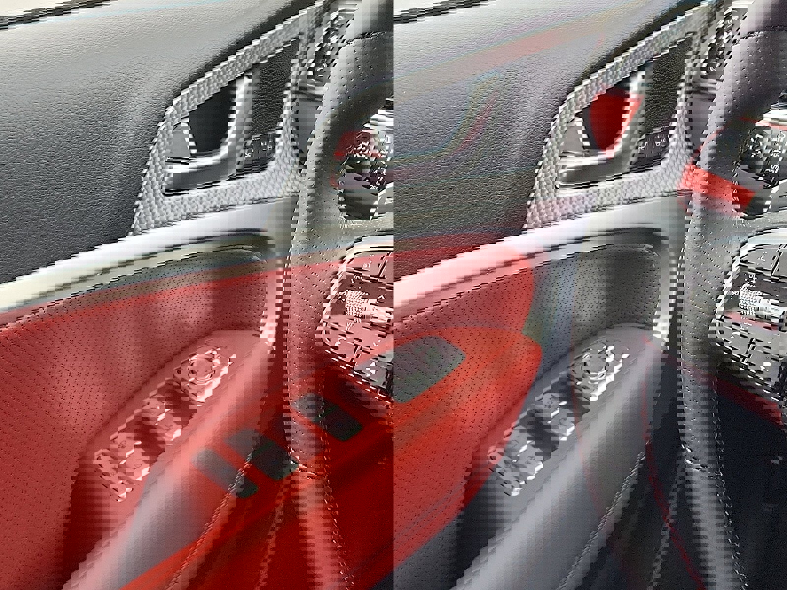 Used 2023 Genesis G70 2.0T w/ Sport Prestige Package image 12