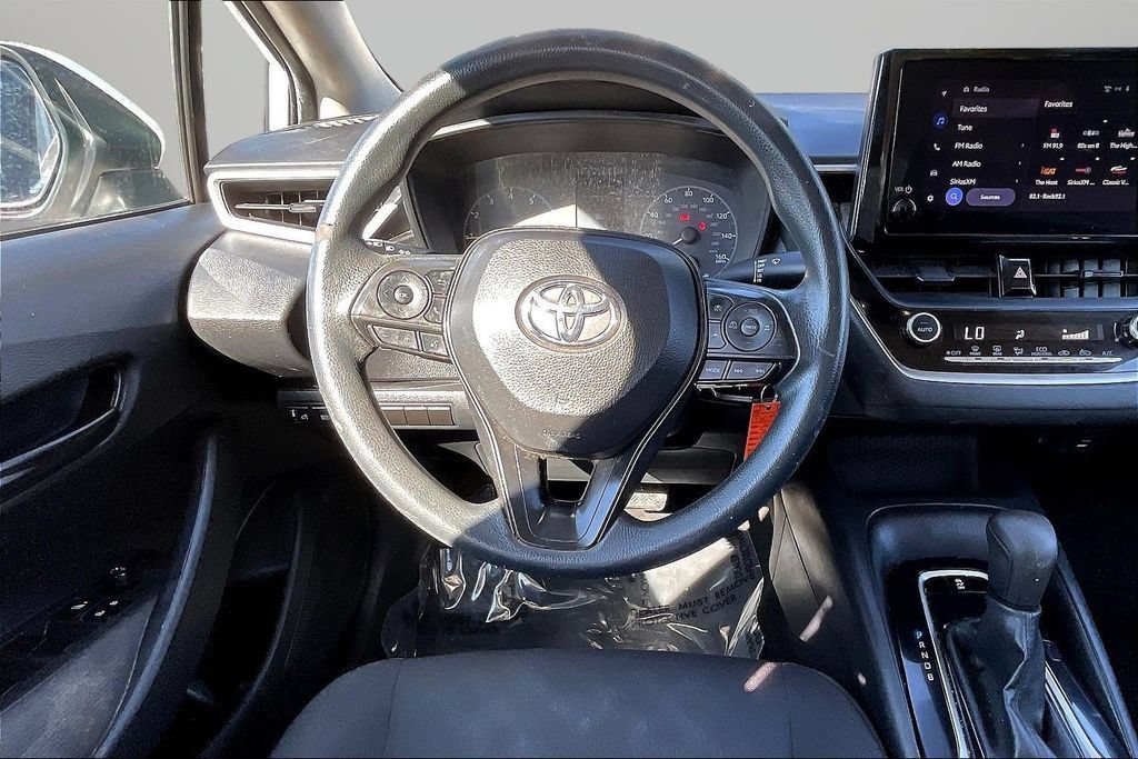 Used 2023 Toyota Corolla LE FWD image 8