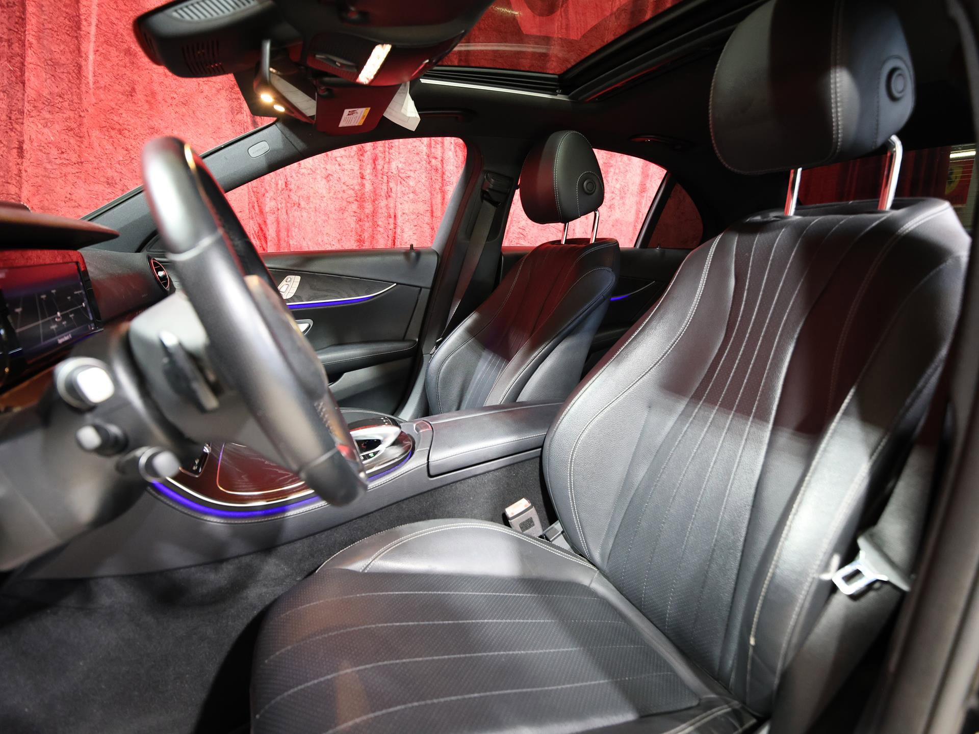 Used 2018 Mercedes-Benz E 300 image 13