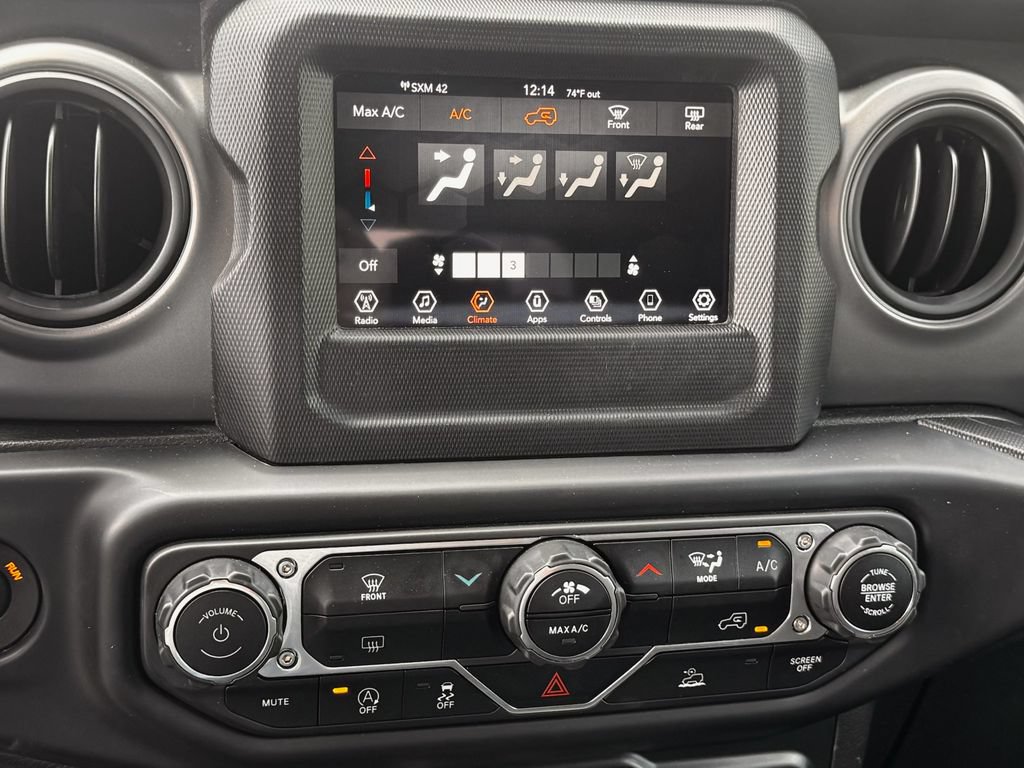 Used 2022 Jeep Wrangler Sport AWD/4WD image 13