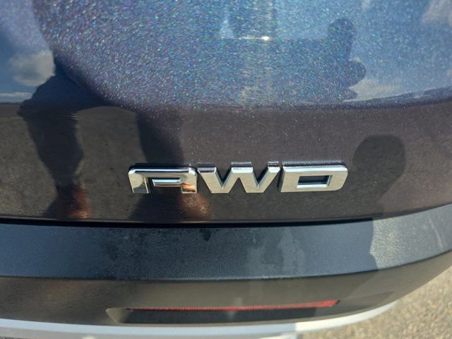 Used 2019 GMC Acadia SLE image 13