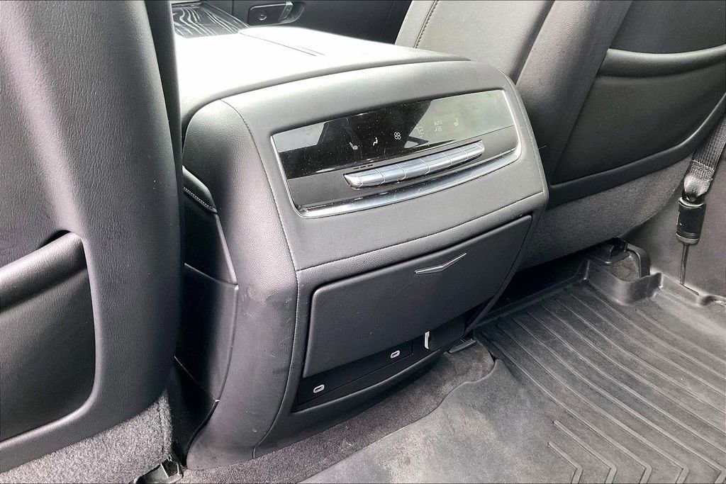 Used 2022 Cadillac Escalade Sport w/ Touring Package image 10