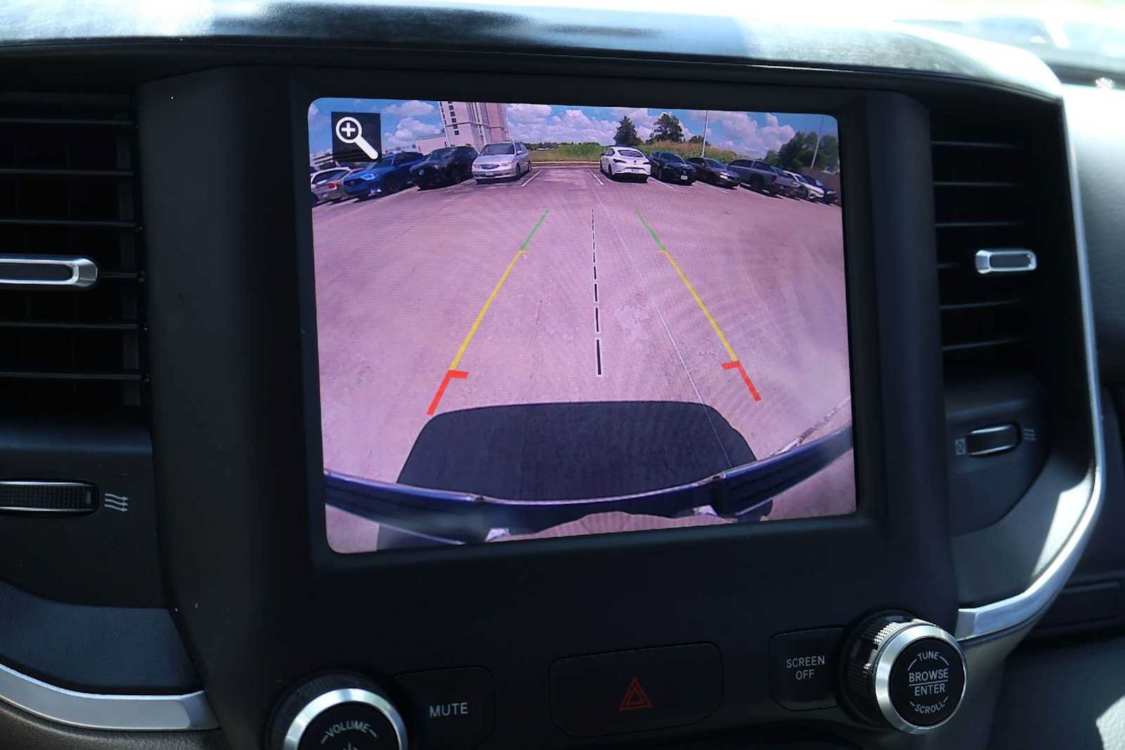 Used 2019 RAM 1500 Big Horn AWD/4WD image 29