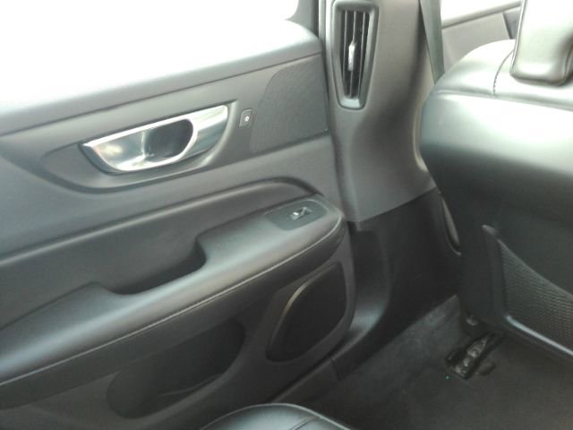 Used 2024 Volvo S60 B5 Core w/ Climate Package image 34