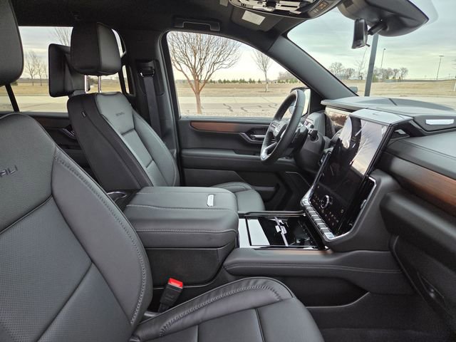 New 2026 GMC Yukon XL Denali image 32