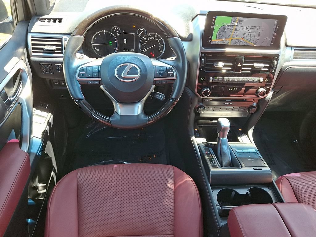 Used 2023 Lexus GX 460 Premium w/ Accessory Package AWD/4WD image 12
