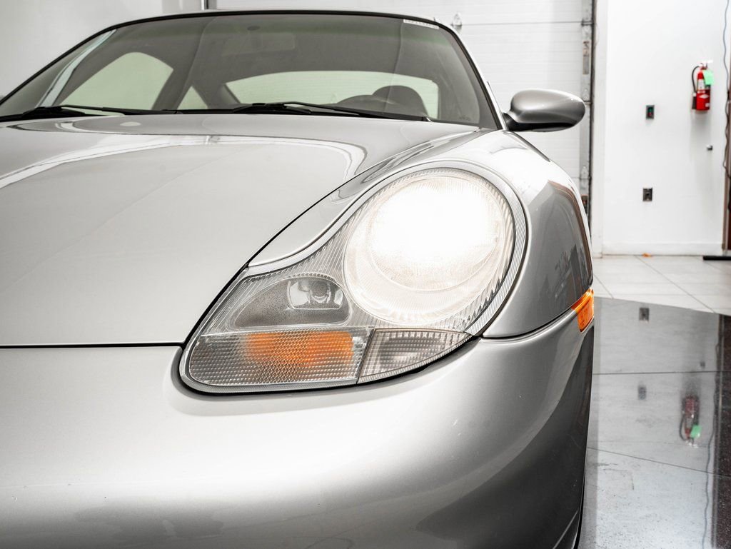 Used 2000 Porsche 911 Carrera image 14