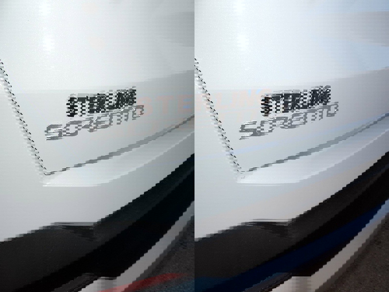 New 2025 Kia Sorento LX image 11