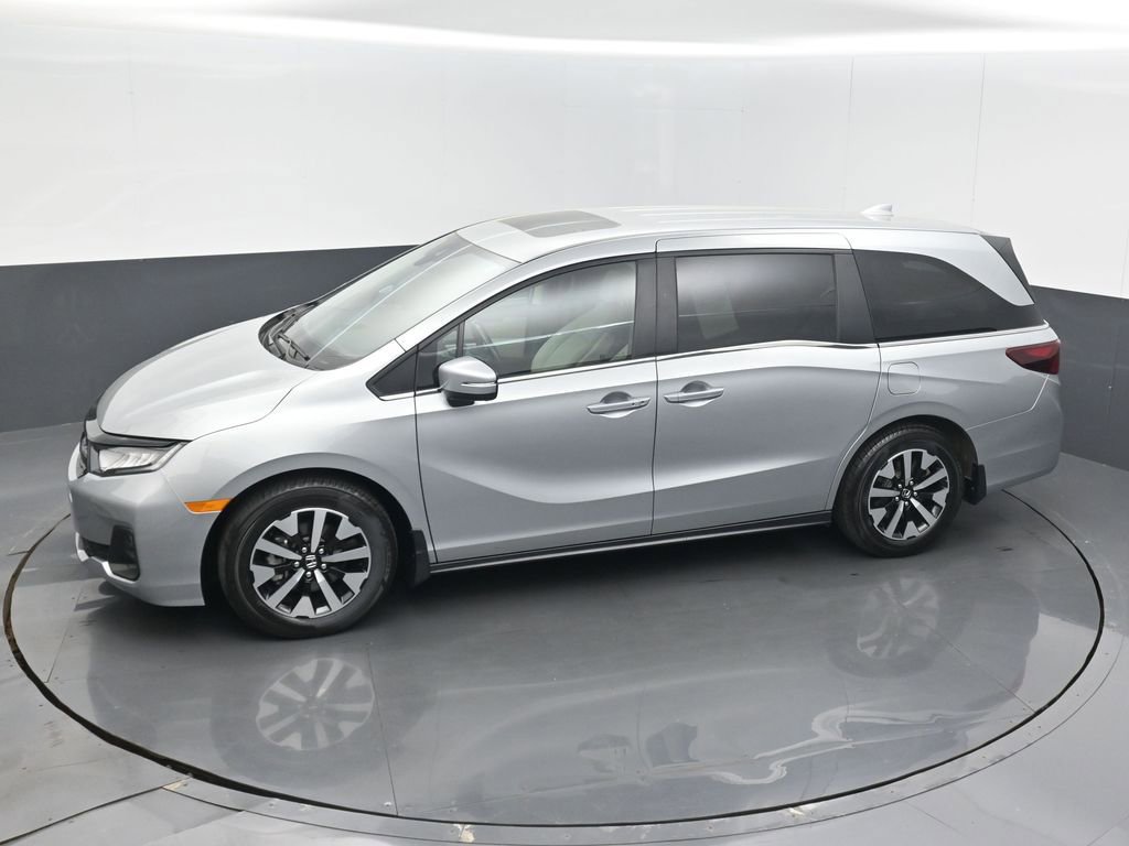 Certified 2025 Honda Odyssey EX-L image 12