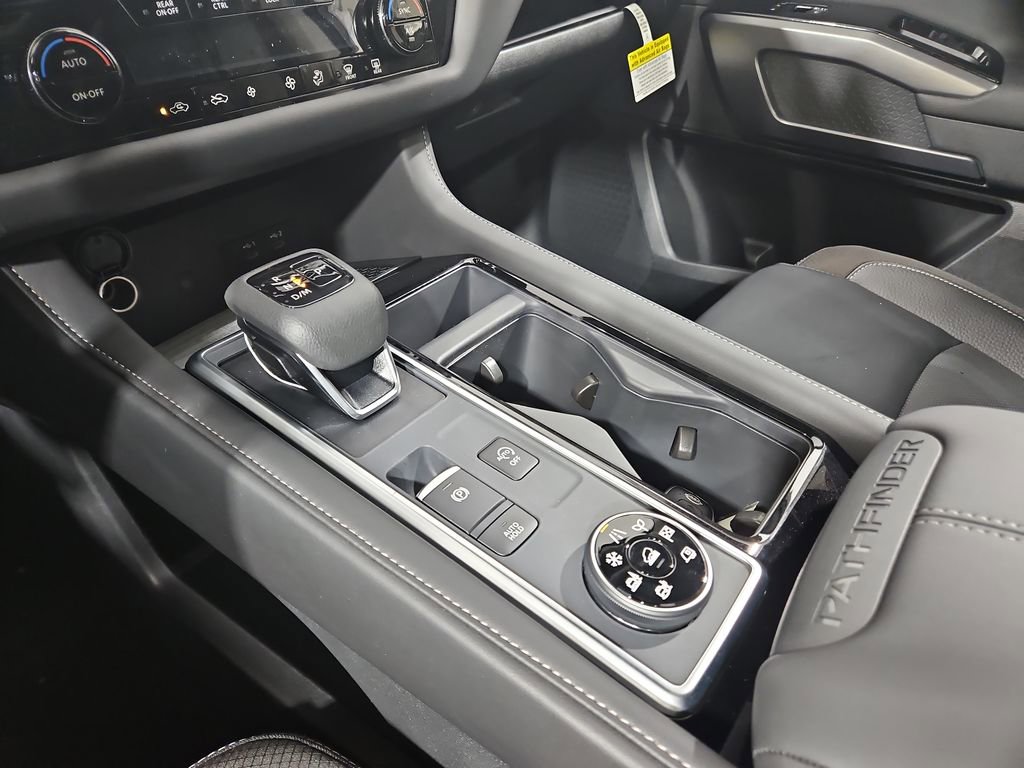 New 2026 Nissan Pathfinder SL w/ SL Premium Package image 23