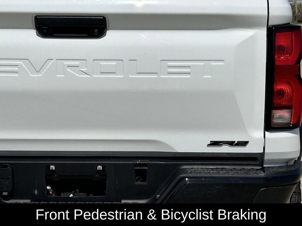 Used 2024 Chevrolet Colorado ZR2 w/ Technology Package image 9