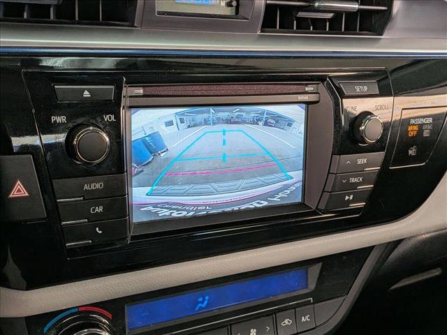 Used 2015 Toyota Corolla LE FWD image 18