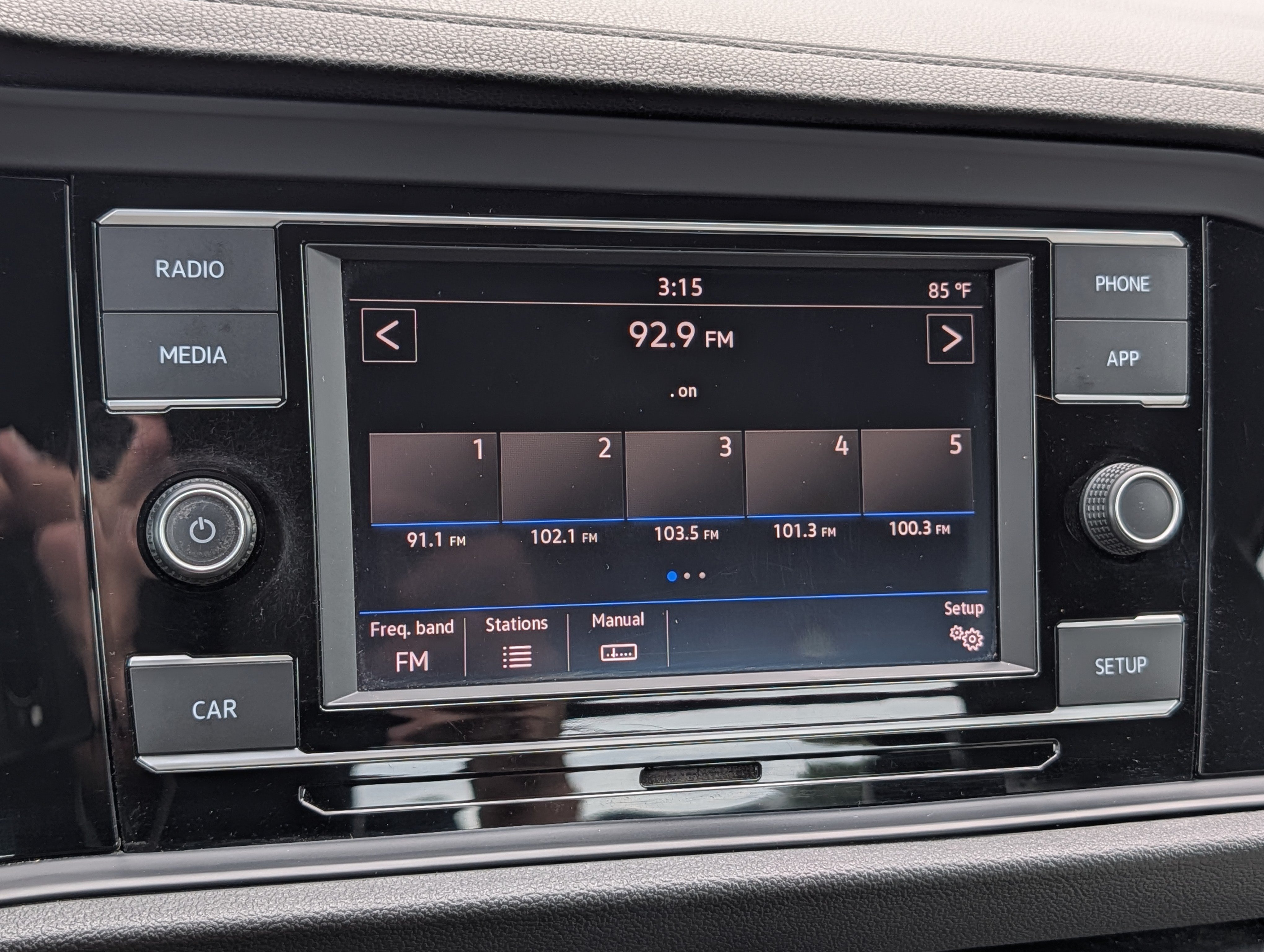 Used 2019 Volkswagen Jetta R-Line FWD image 22