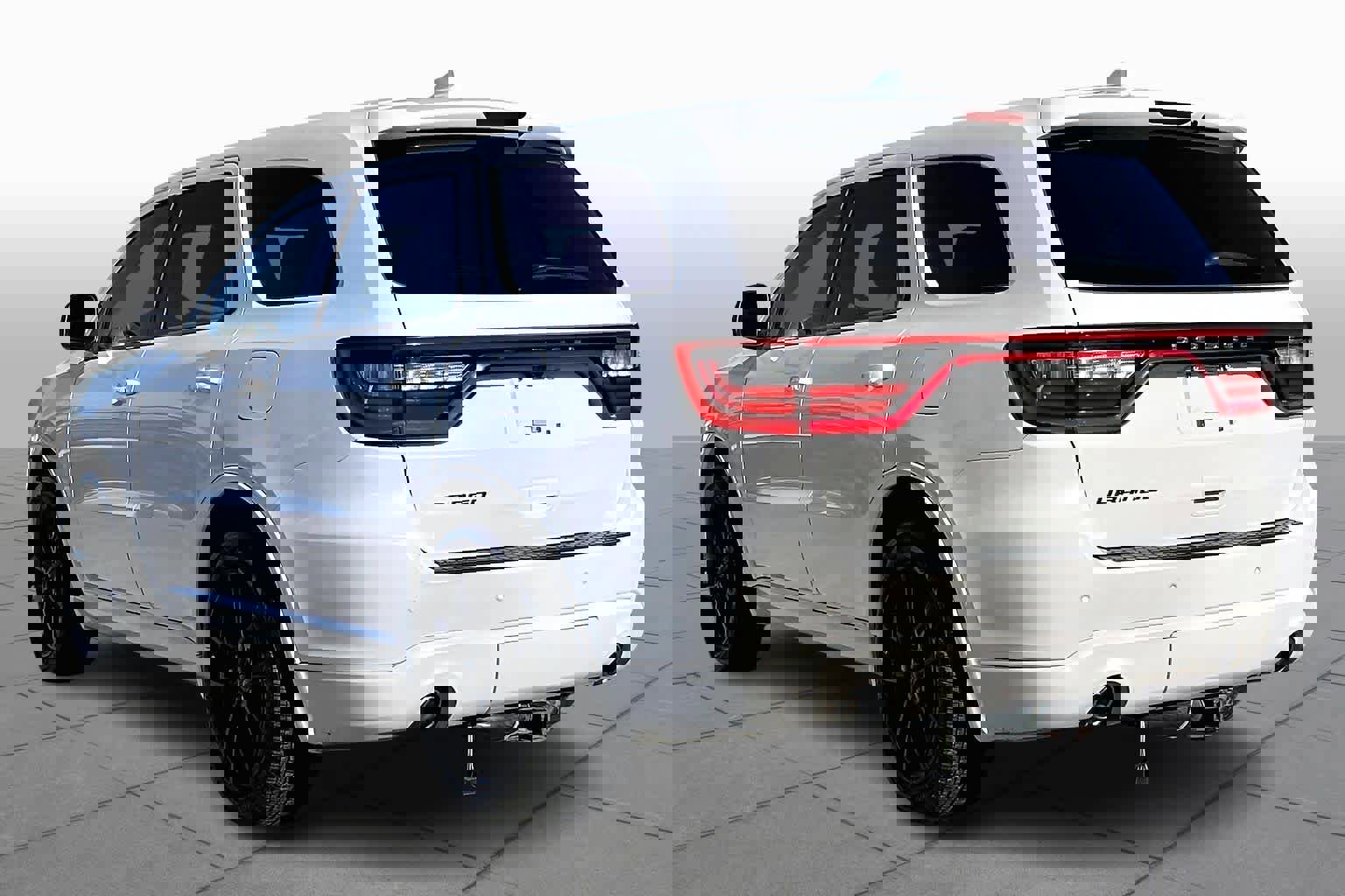 Used 2018 Dodge Durango GT w/ Blacktop Package image 11