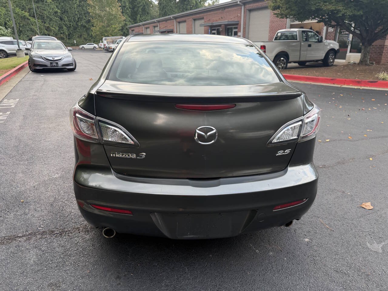 Used 2011 MAZDA MAZDA3 s Sport FWD image 4