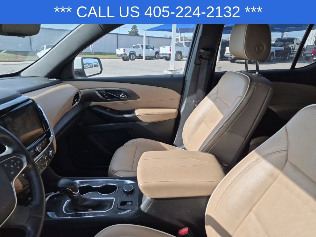 Used 2023 Chevrolet Traverse Premier image 21