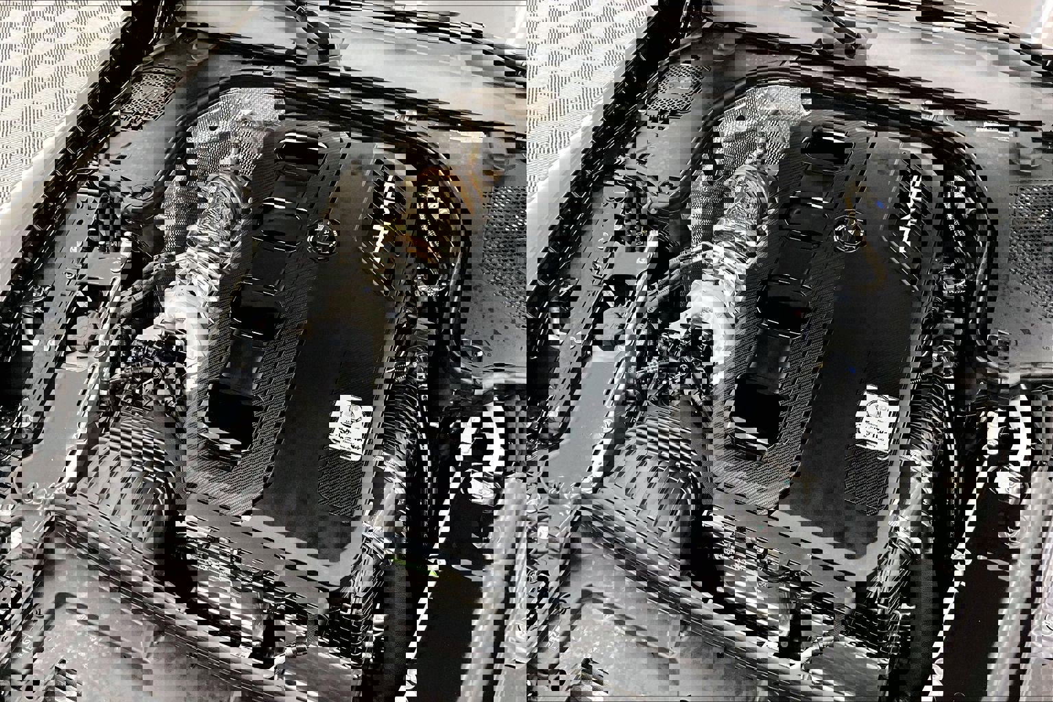 Certified 2025 Mercedes-Benz AMG GT 43 image 28