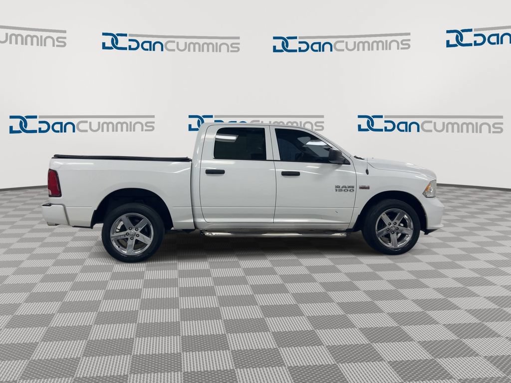 Used 2017 RAM 1500 Express w/ Express Value Package AWD/4WD image 9