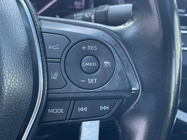 Used 2019 Toyota Camry SE FWD image 25
