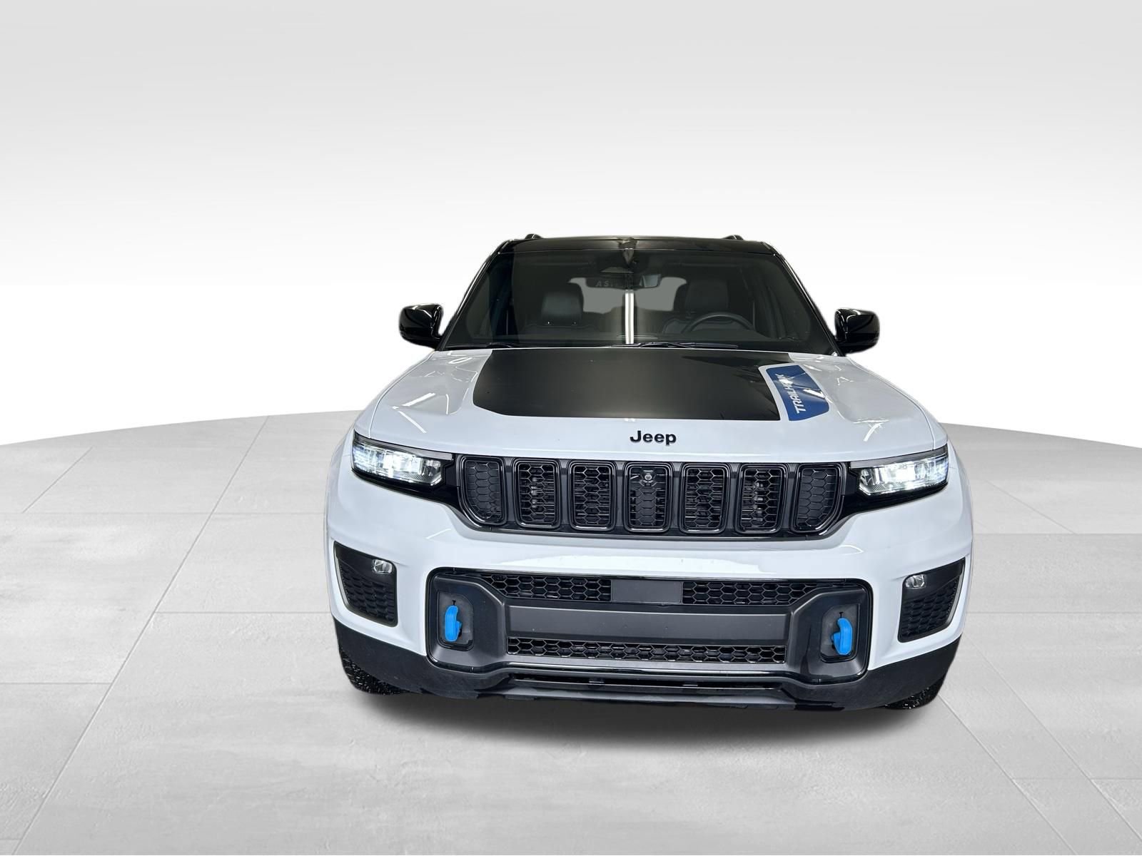 Certified 2022 Jeep Grand Cherokee Trailhawk w/ Luxury Tech Group III image 10