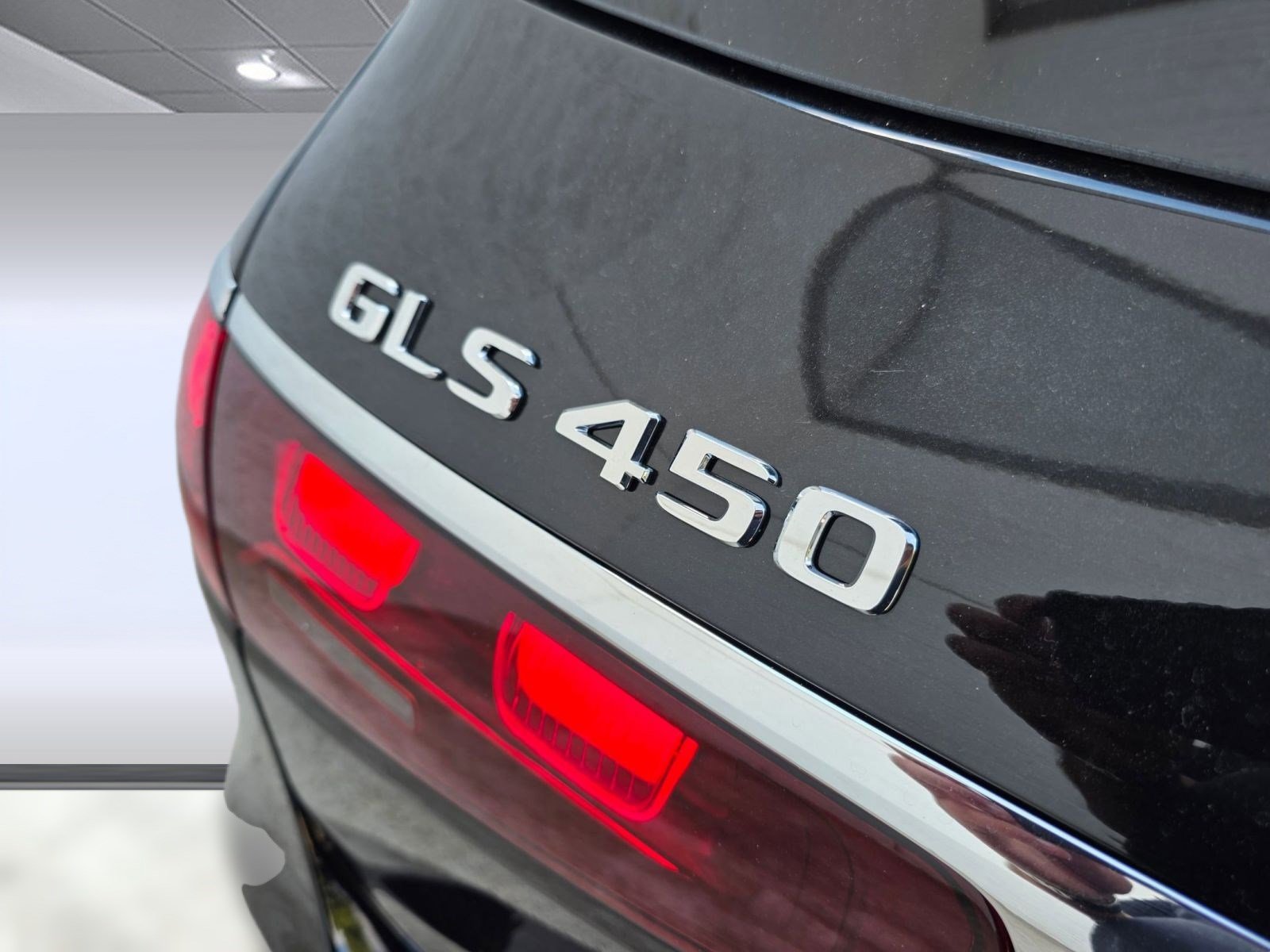 New 2026 Mercedes-Benz GLS 450 4MATIC image 19