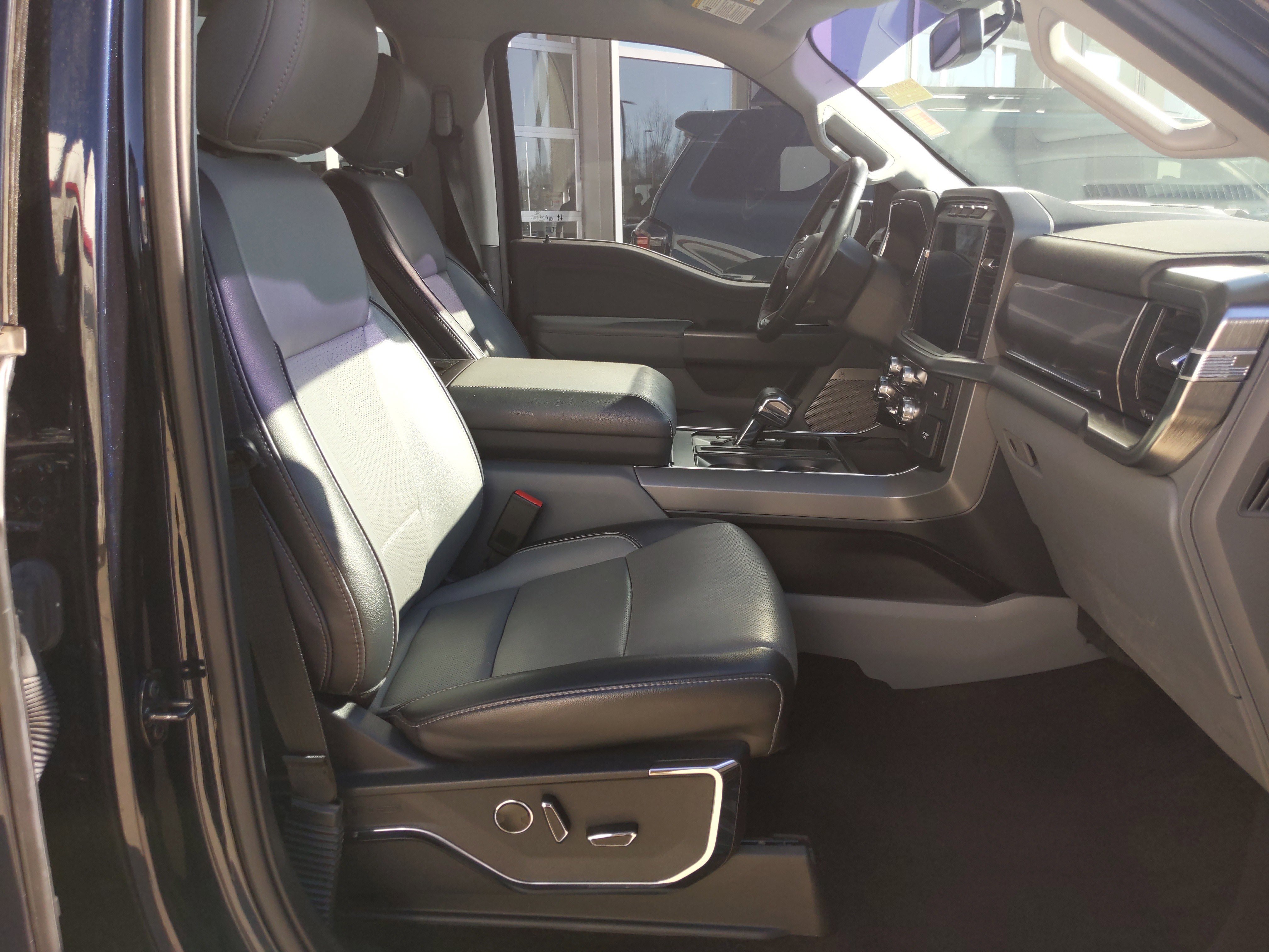 Used 2021 Ford F150 Lariat w/ Equipment Group 502A High image 22