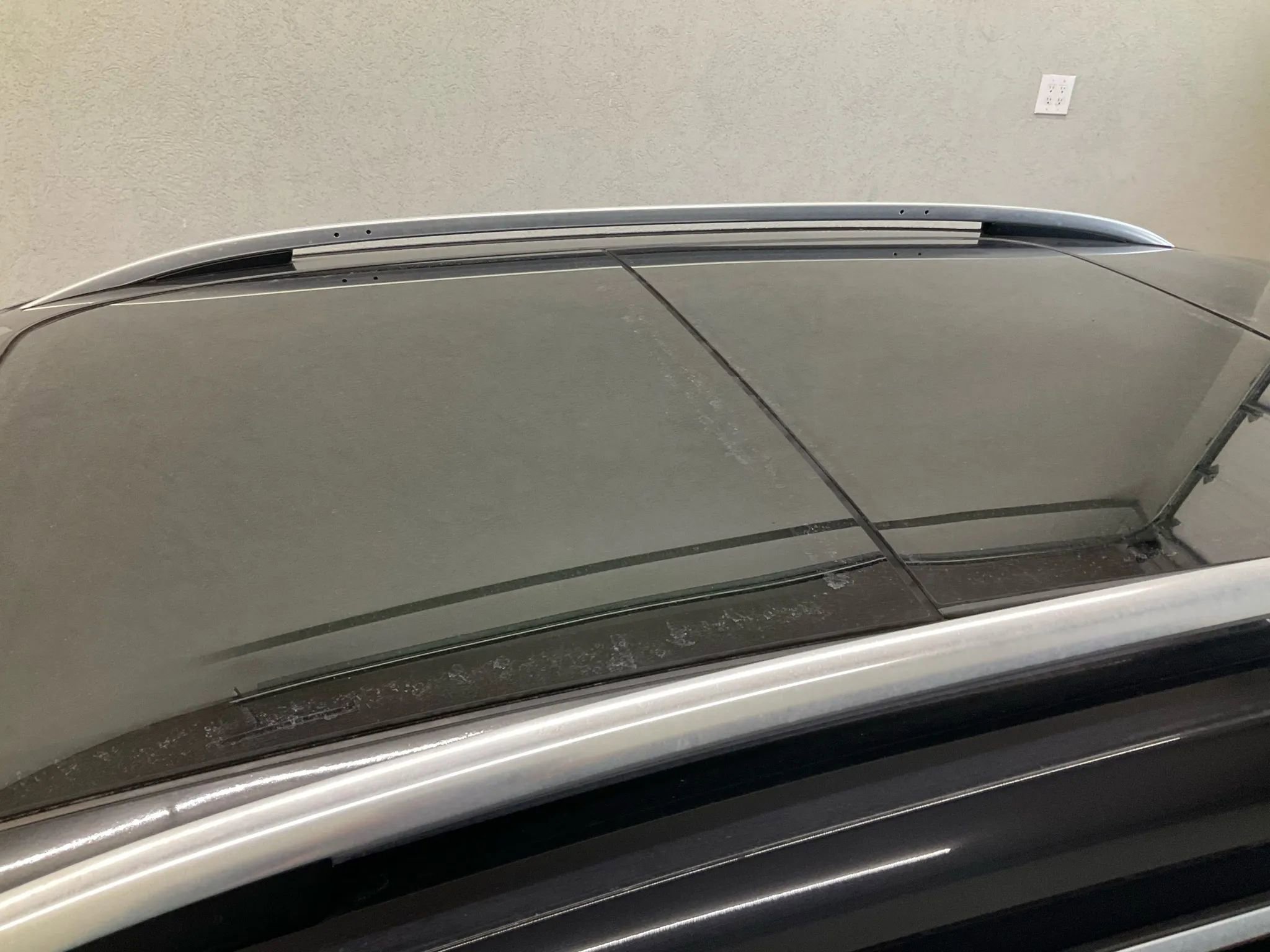 Used 2017 Volkswagen Tiguan Wolfsburg Edition image 16