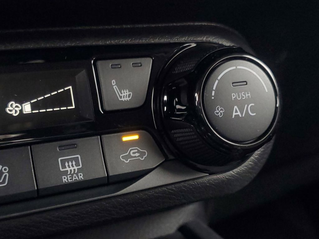 New 2026 Nissan Kicks SV w/ Cold Weather Package AWD/4WD image 22