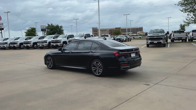 Used 2020 BMW 750i xDrive w/ Executive Package image 6